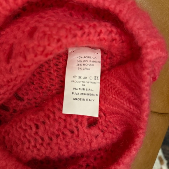 Women's Pink Sweater Mohair - Picture 4 of 4